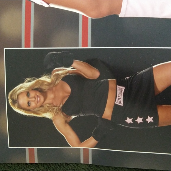 Halloween Boxer Girl Outfit - Picture 2 of 8